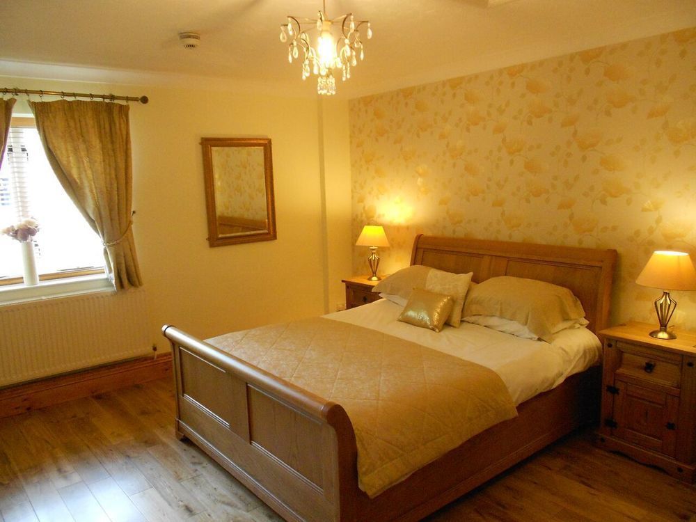 The Farmhouse At Fincham Экстерьер фото